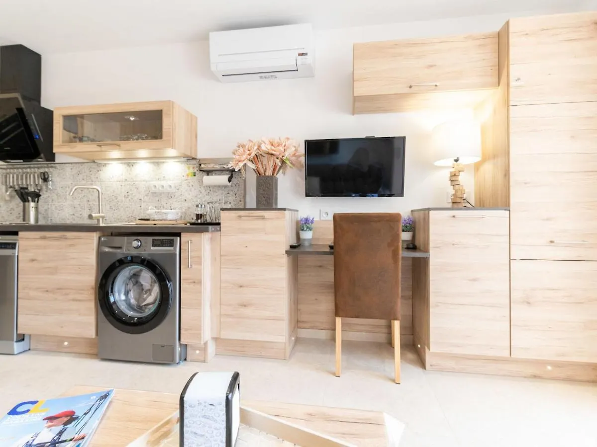 Apartment Sant Maurici-22 By Interhome Empuriabrava