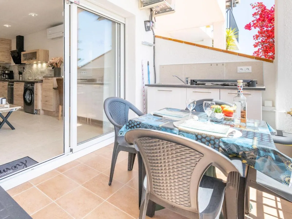 Apartment Sant Maurici-22 By Interhome Empuriabrava